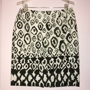 Cotton Blend print skirt size 6